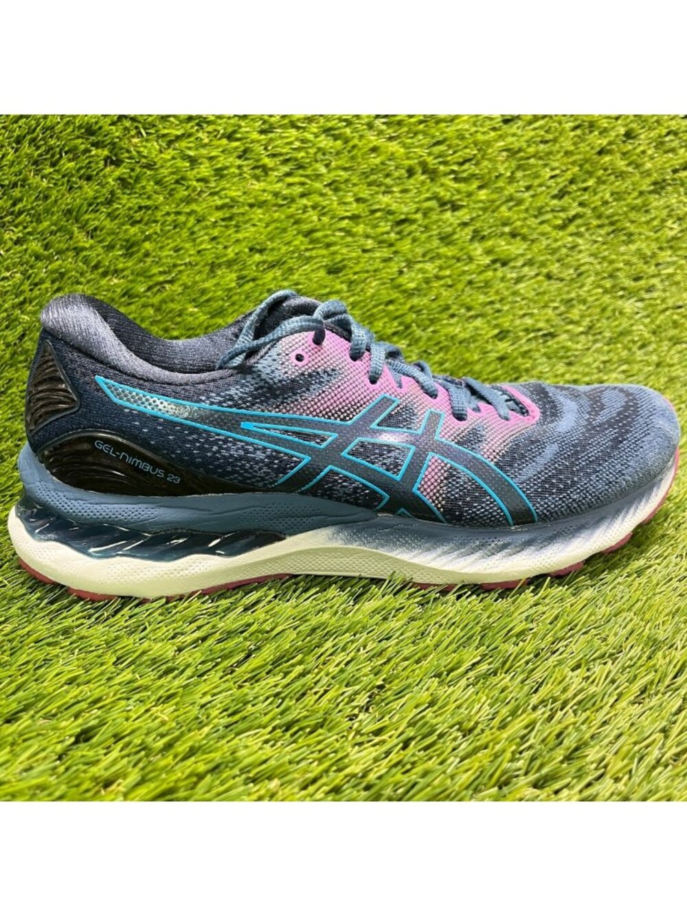 Asics Gel Nimbus 23 Womens Size 10D Blue Purple Athletic Running Shoes Sneakers